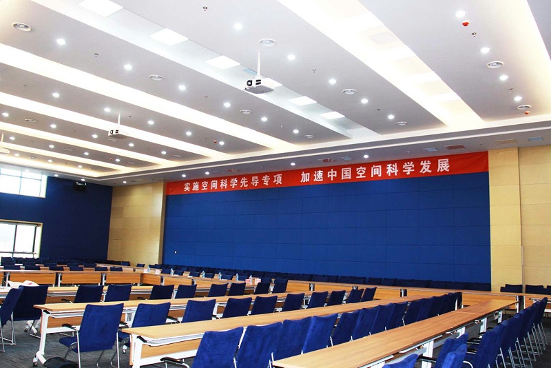 會議室深夜激情网設備維護注意事項