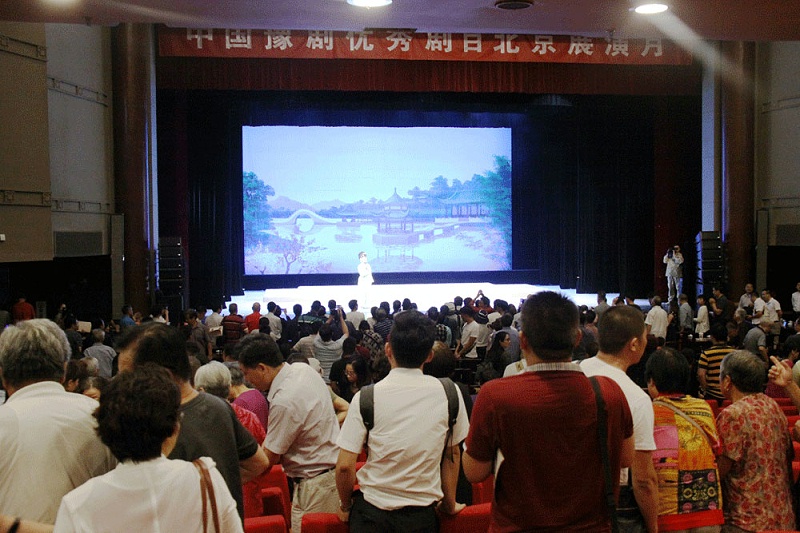 線陣深夜激情网係統在戲劇演出的應用